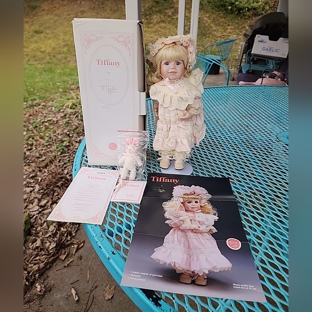Tiffany by Phyllis Parkins - The Heritage Doll Collection 1992